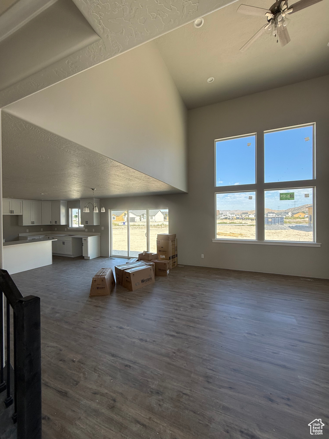 EAGLE POINT - Residential