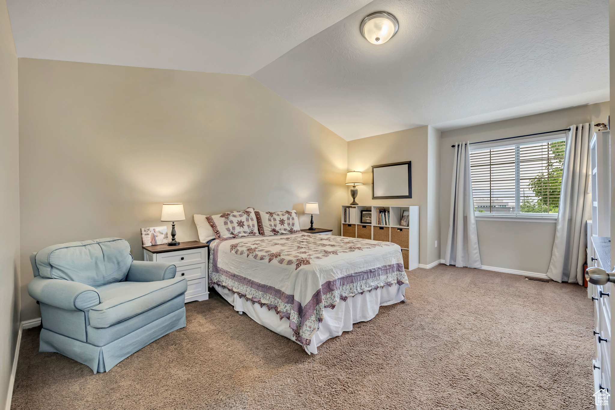 WOOD ESTATES - Residential