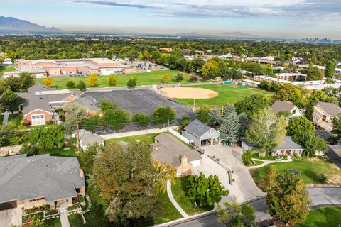 Tiny photo for 3404 S 2130 E, Salt Lake City, UT 84109 (MLS # 2141258)