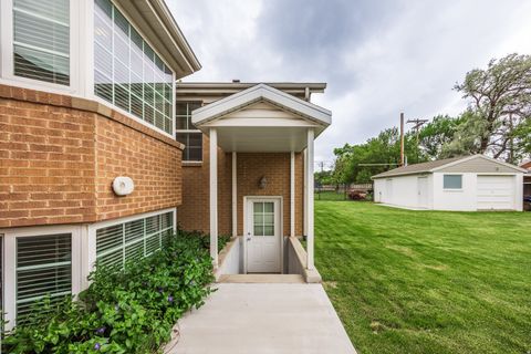 Tiny photo for 3404 S 2130 E, Salt Lake City, UT 84109 (MLS # 2141258)