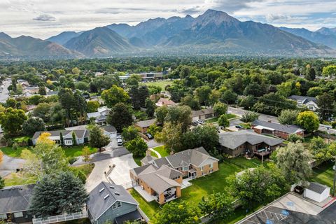 Tiny photo for 3404 S 2130 E, Salt Lake City, UT 84109 (MLS # 2141258)