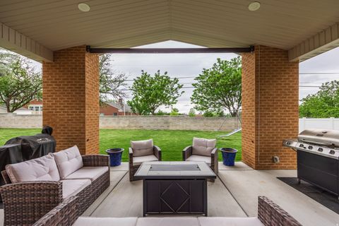 Tiny photo for 3404 S 2130 E, Salt Lake City, UT 84109 (MLS # 2141258)