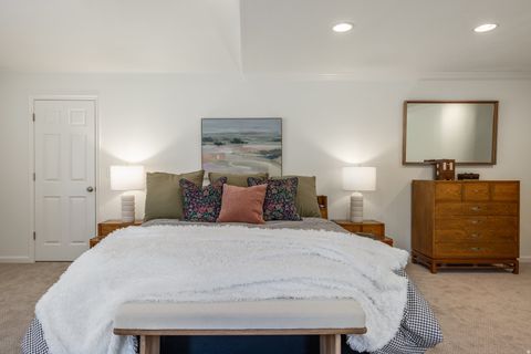 Tiny photo for 3404 S 2130 E, Salt Lake City, UT 84109 (MLS # 2141258)