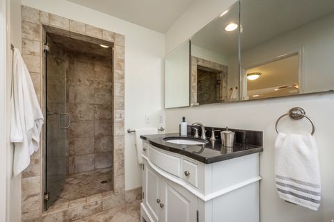 Tiny photo for 3404 S 2130 E, Salt Lake City, UT 84109 (MLS # 2141258)
