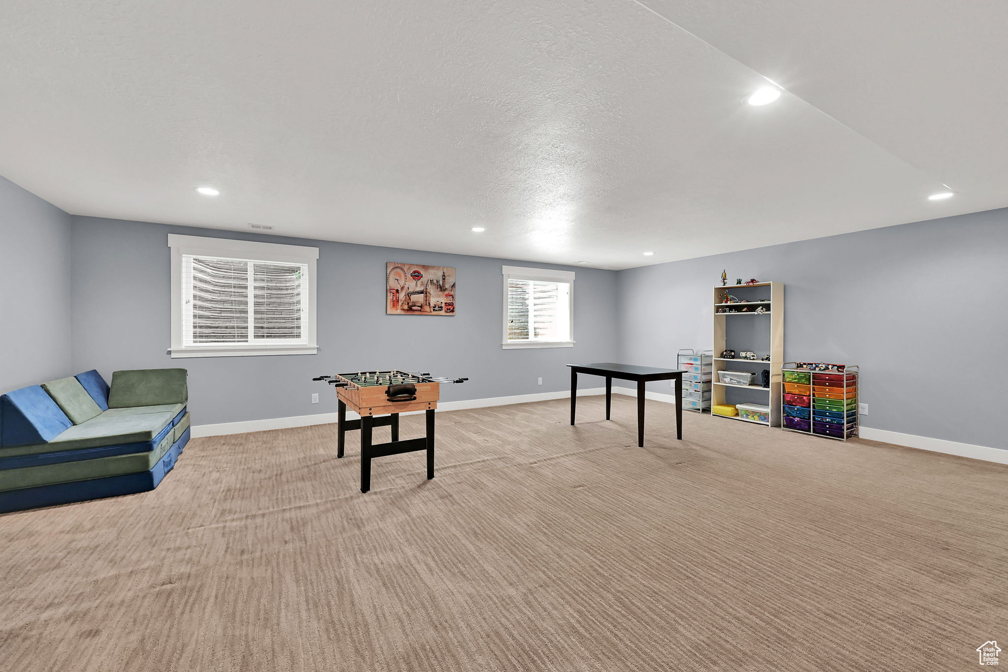 VALLEY FLATS - Residential