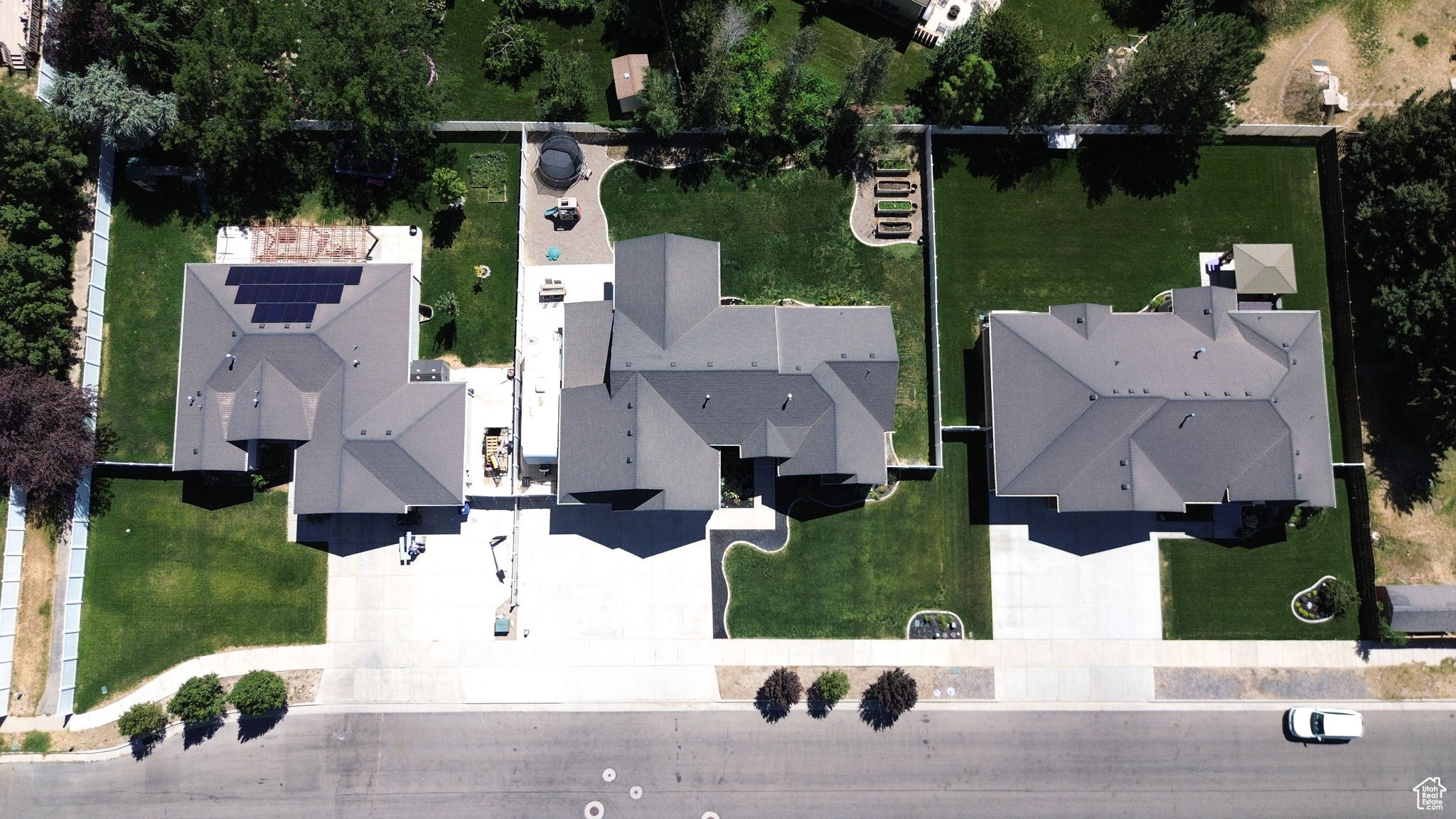 VALLEY FLATS - Residential