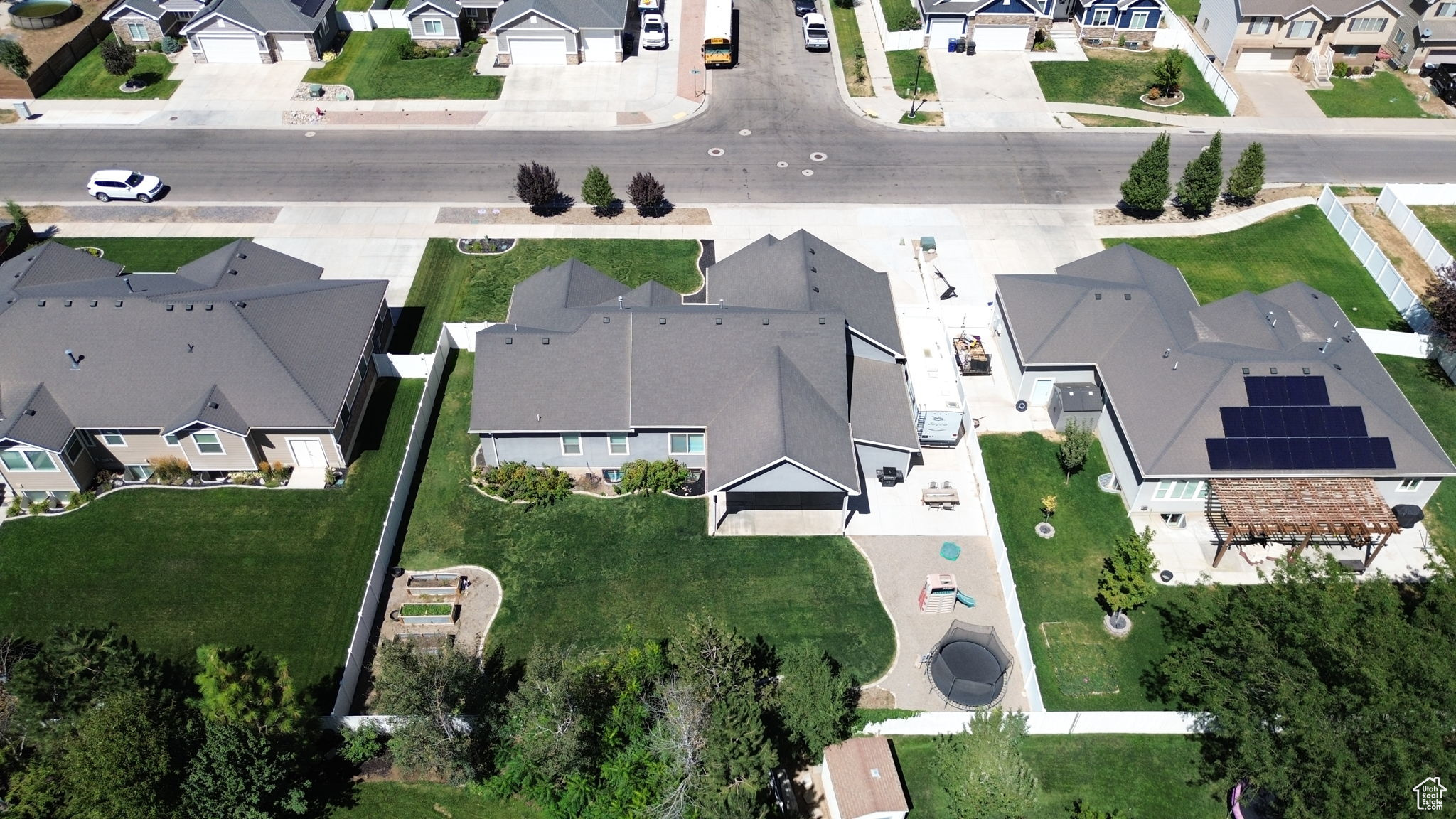 VALLEY FLATS - Residential