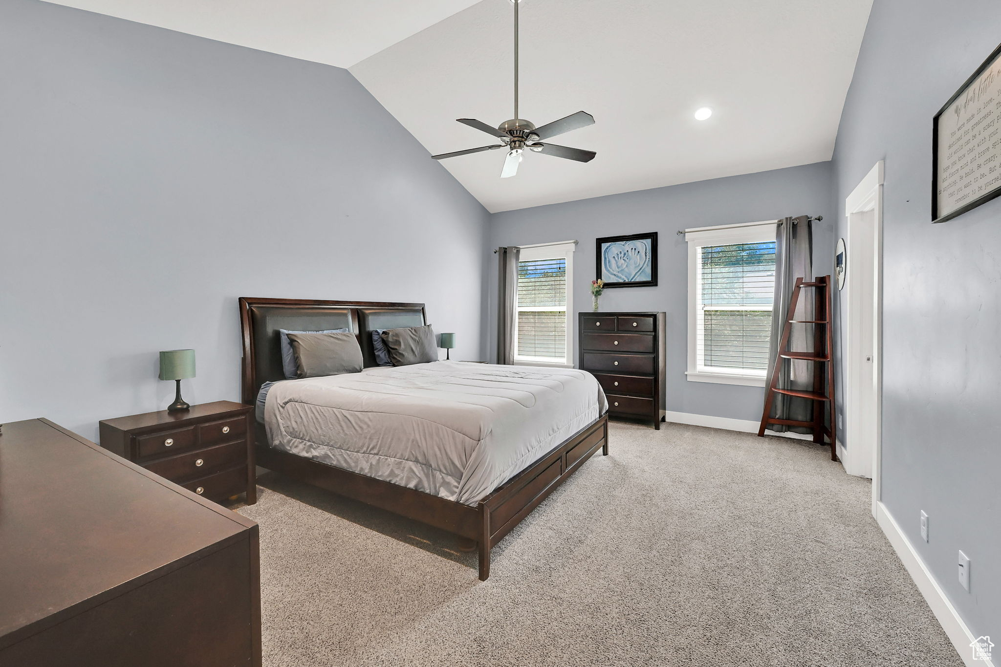 VALLEY FLATS - Residential
