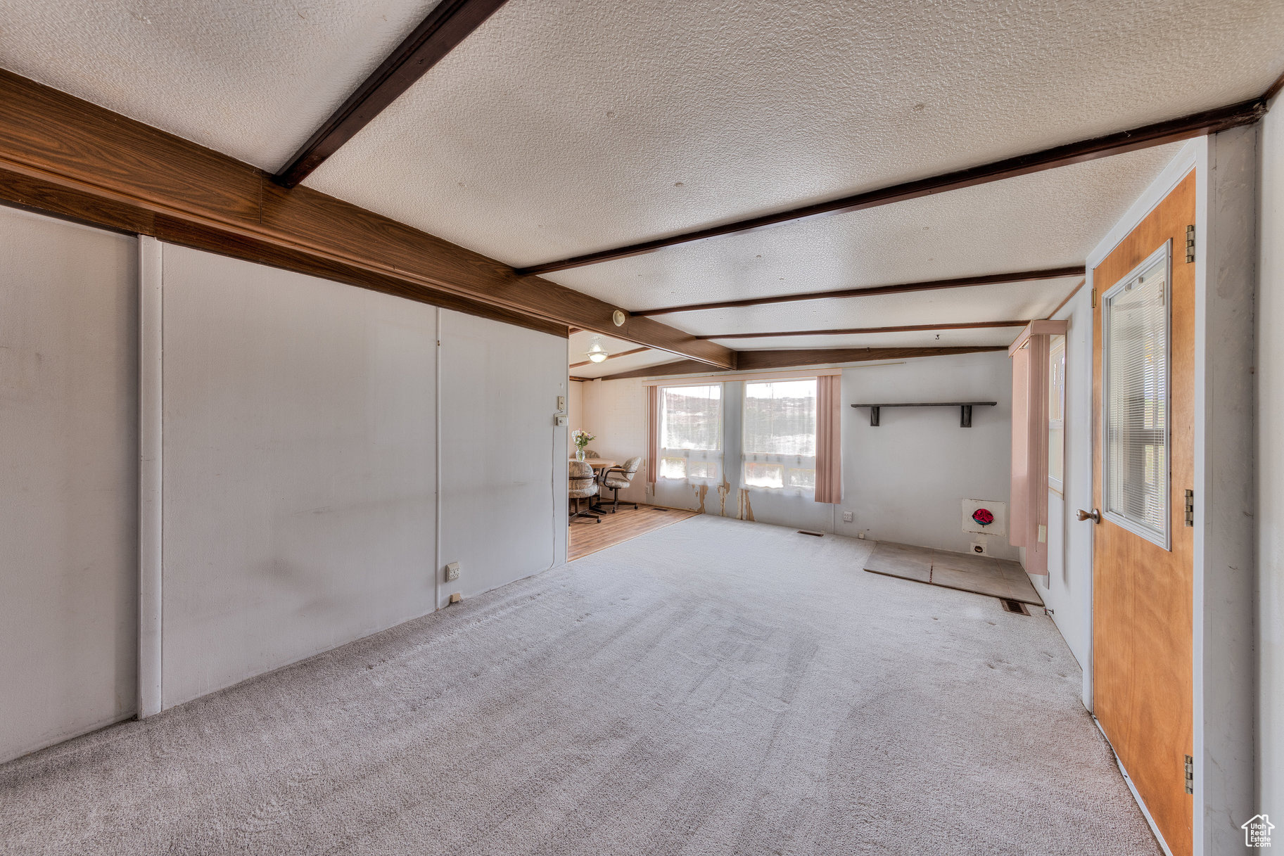 LOPEZ MINOR - Residential