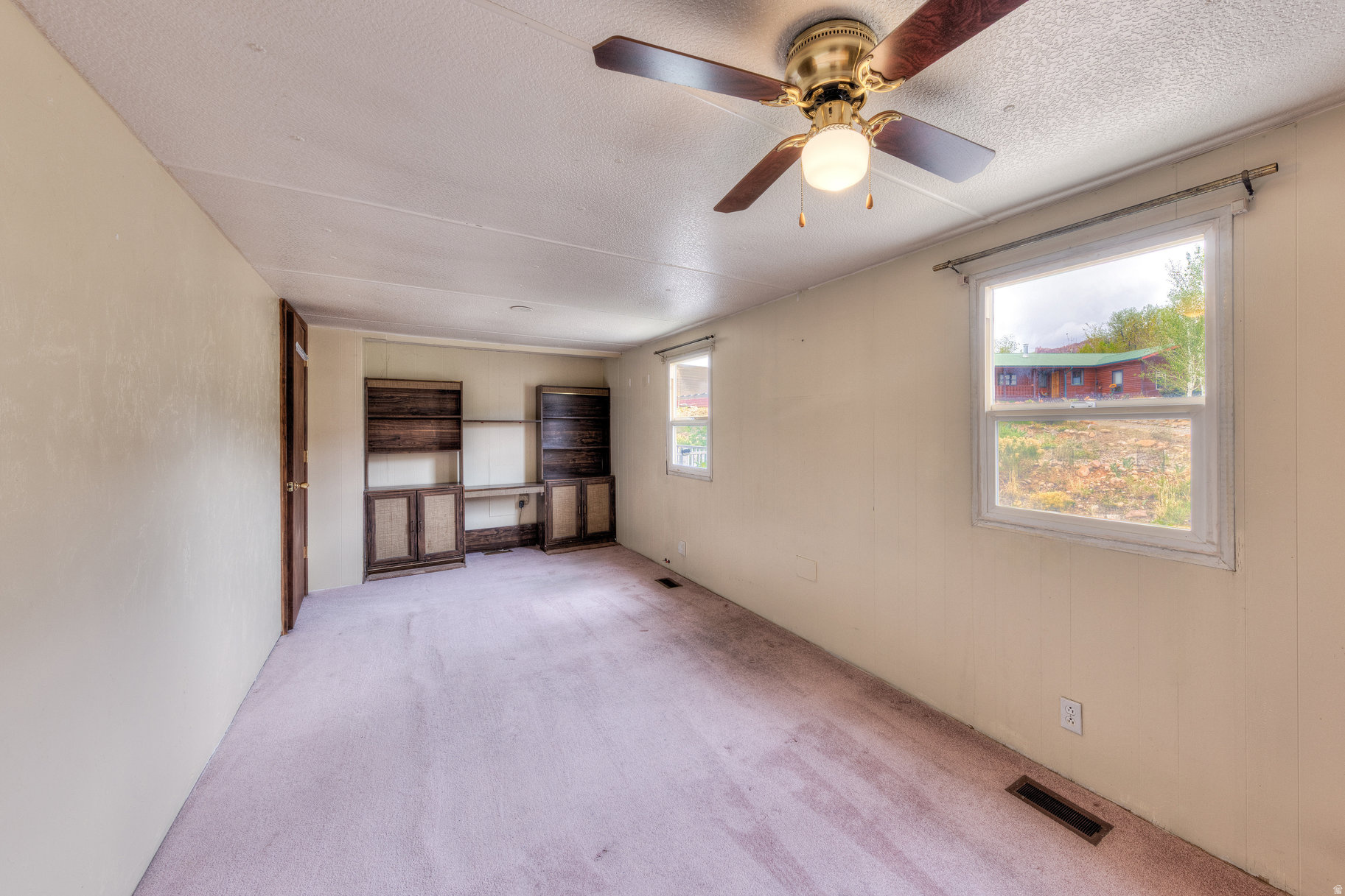 LOPEZ MINOR - Residential