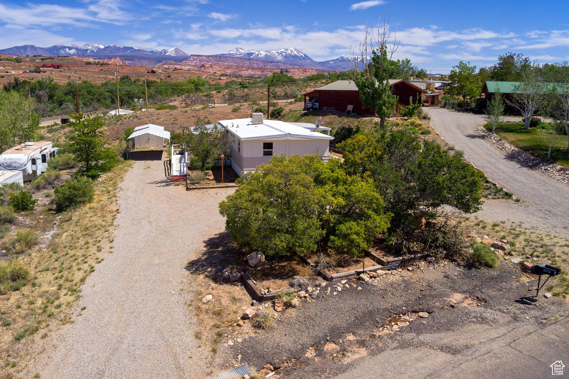 LOPEZ MINOR - Residential