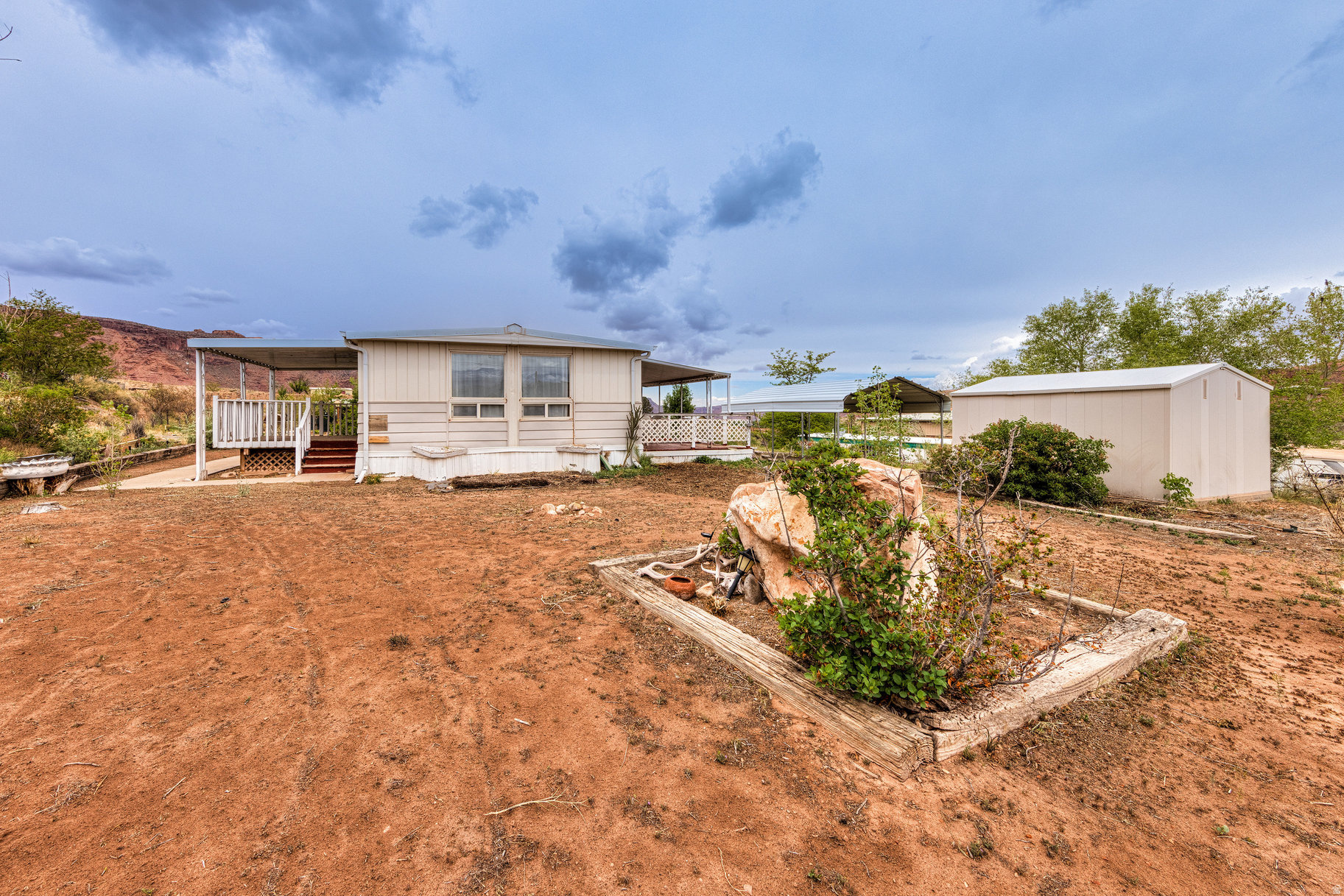 LOPEZ MINOR - Residential