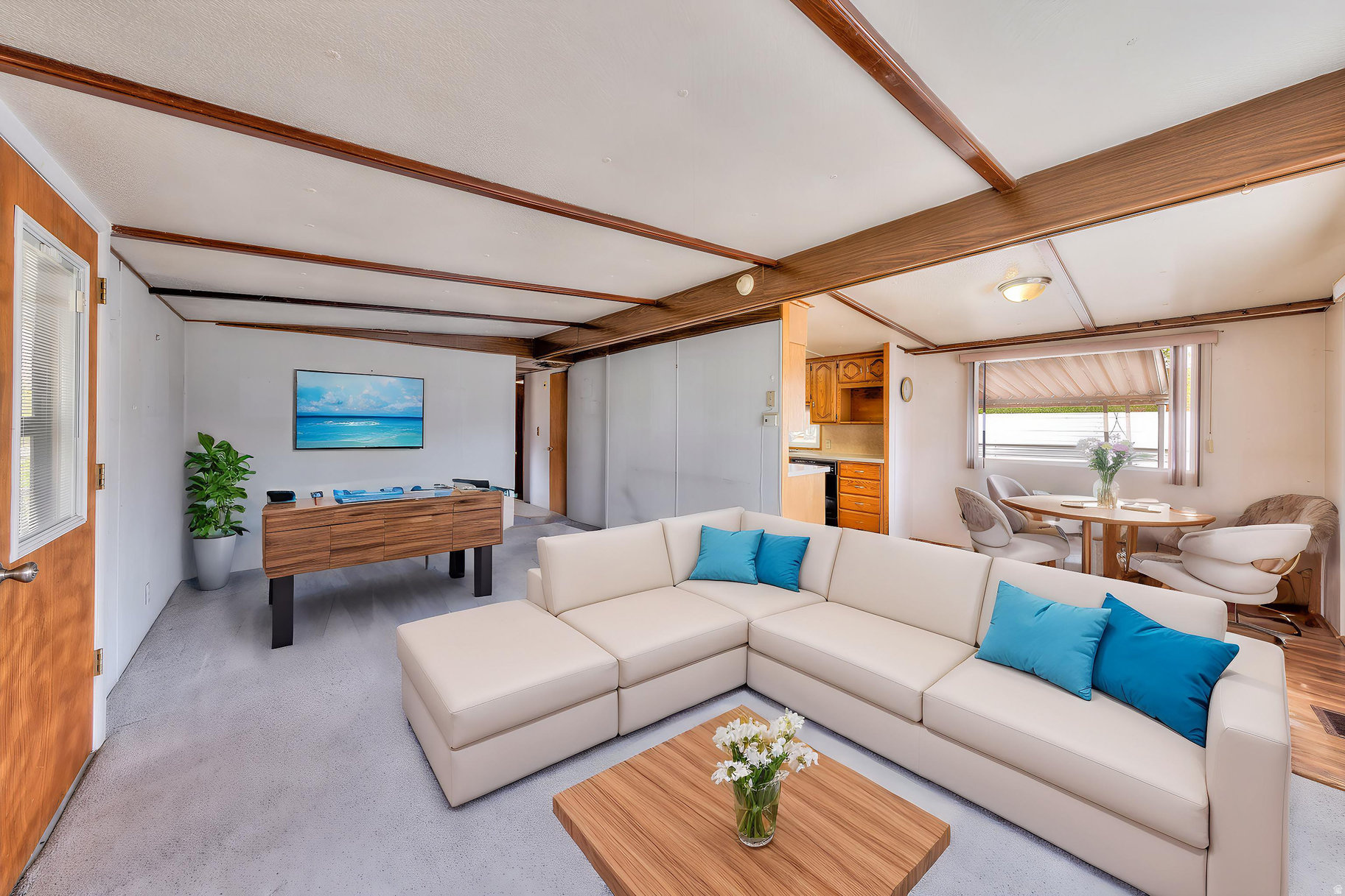 LOPEZ MINOR - Residential