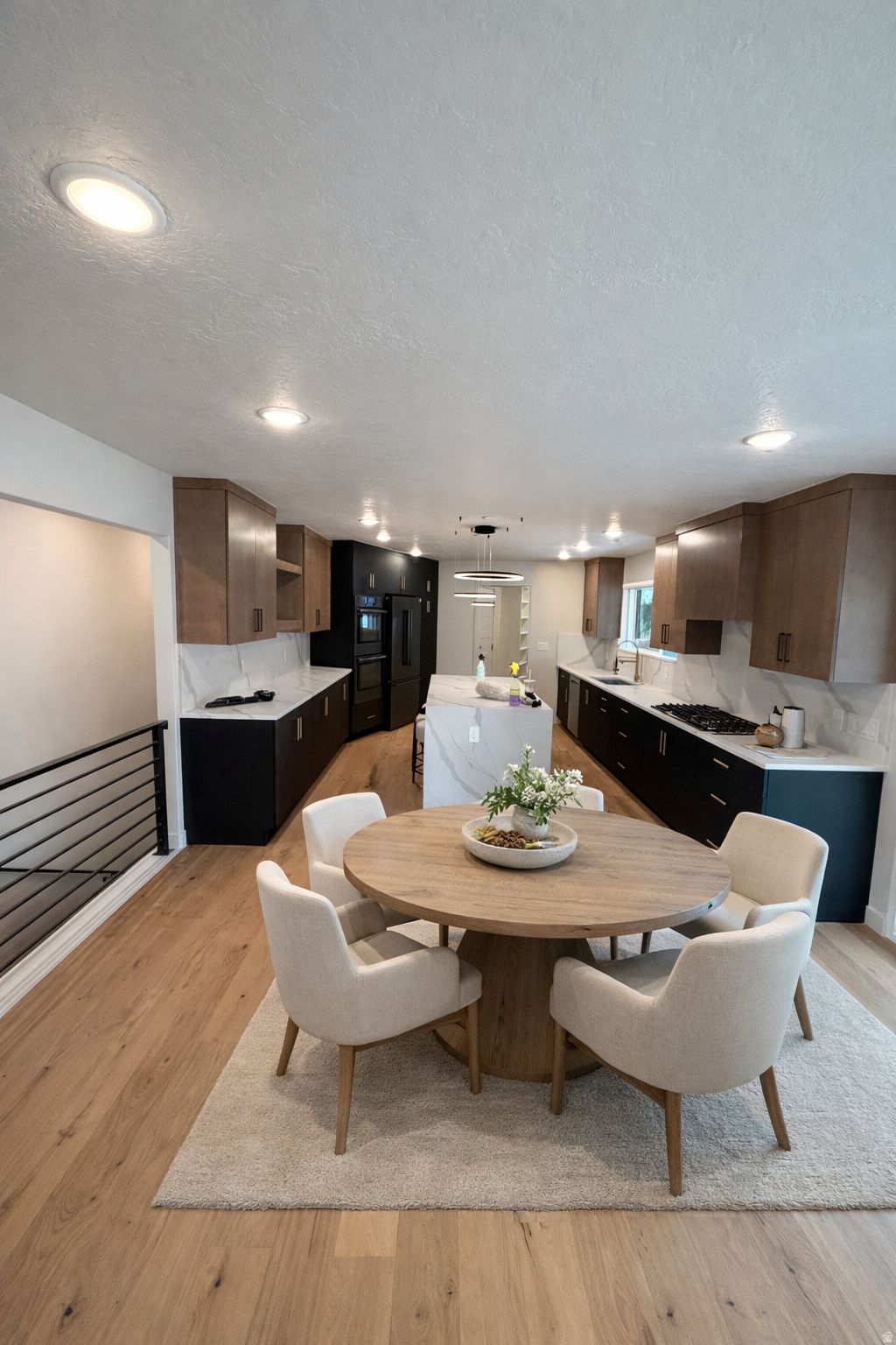 Photo of 1840 N SEGO LN E, Provo, UT 84604 (MLS # 2141853)