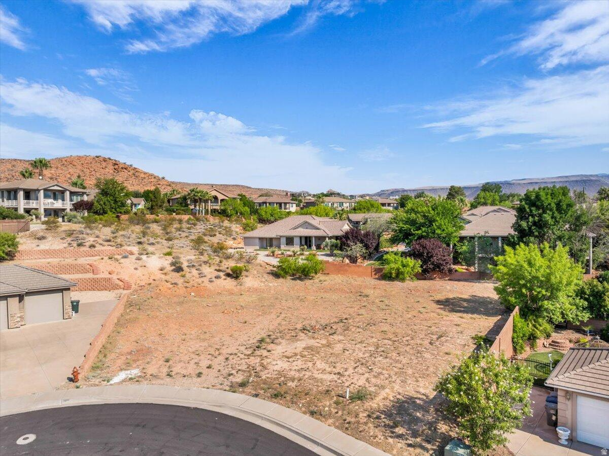 KNOLLS AT GREEN SPRINGS - Land