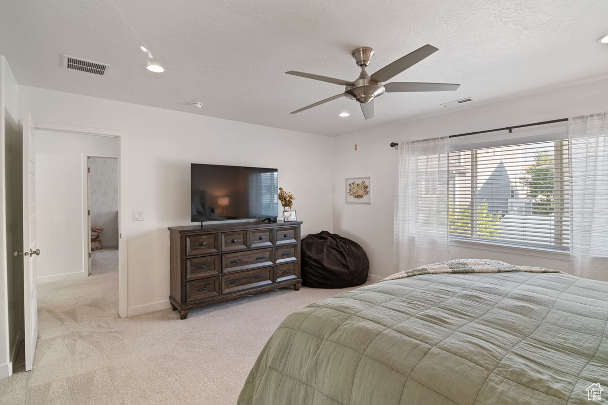 INDEPENCENCE AT THE - Residential