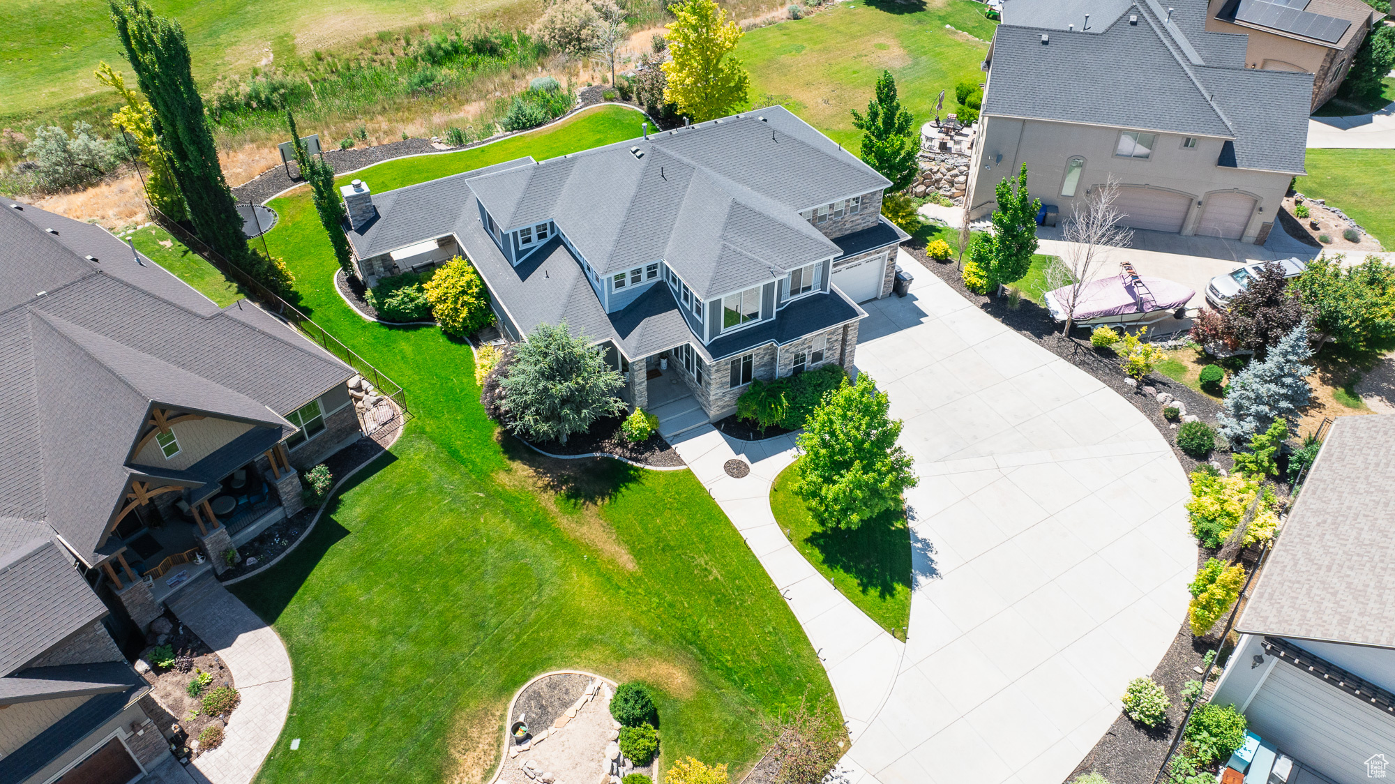 Saratoga Springs, Utah 84045, United States, 6 Bedrooms Bedrooms, ,4 BathroomsBathrooms,Residential,Active,54474