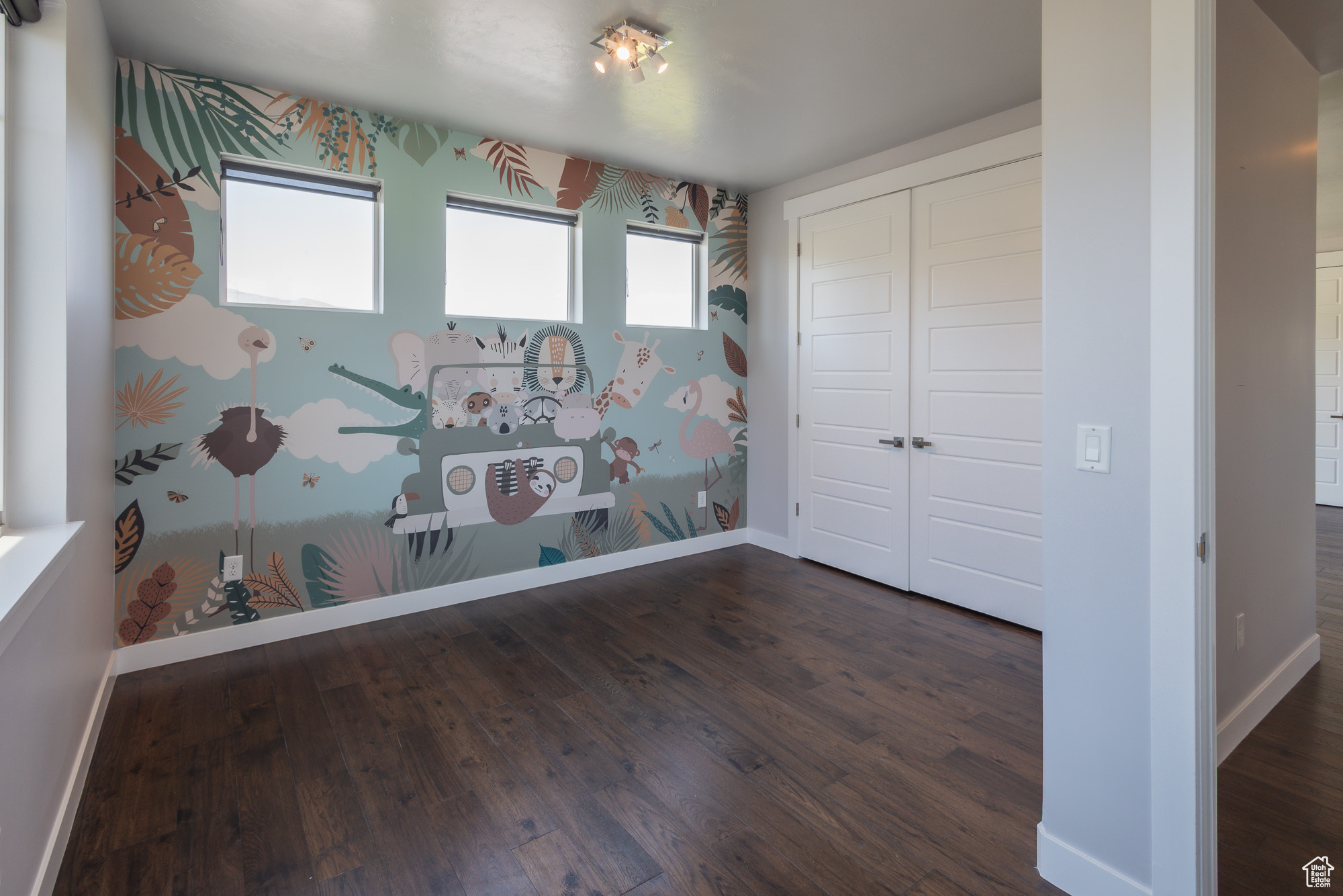 Saratoga Springs, Utah 84045, United States, 6 Bedrooms Bedrooms, ,4 BathroomsBathrooms,Residential,Active,54474