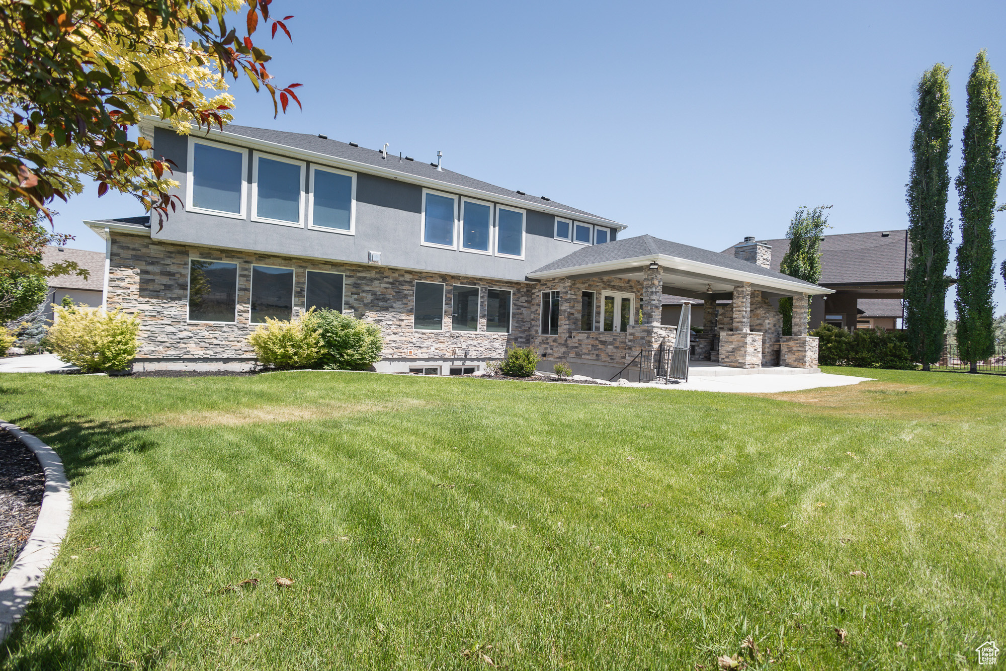 Saratoga Springs, Utah 84045, United States, 6 Bedrooms Bedrooms, ,4 BathroomsBathrooms,Residential,Active,54474