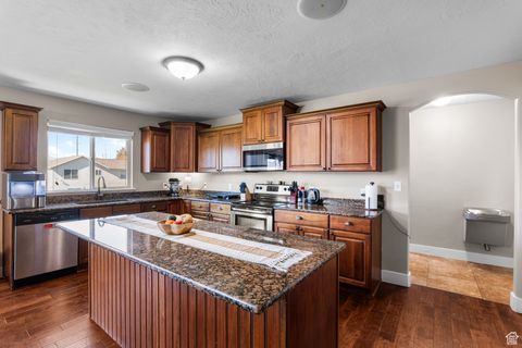Tiny photo for 786 S 1430 W, Lehi, UT 84043 (MLS # 2117406)
