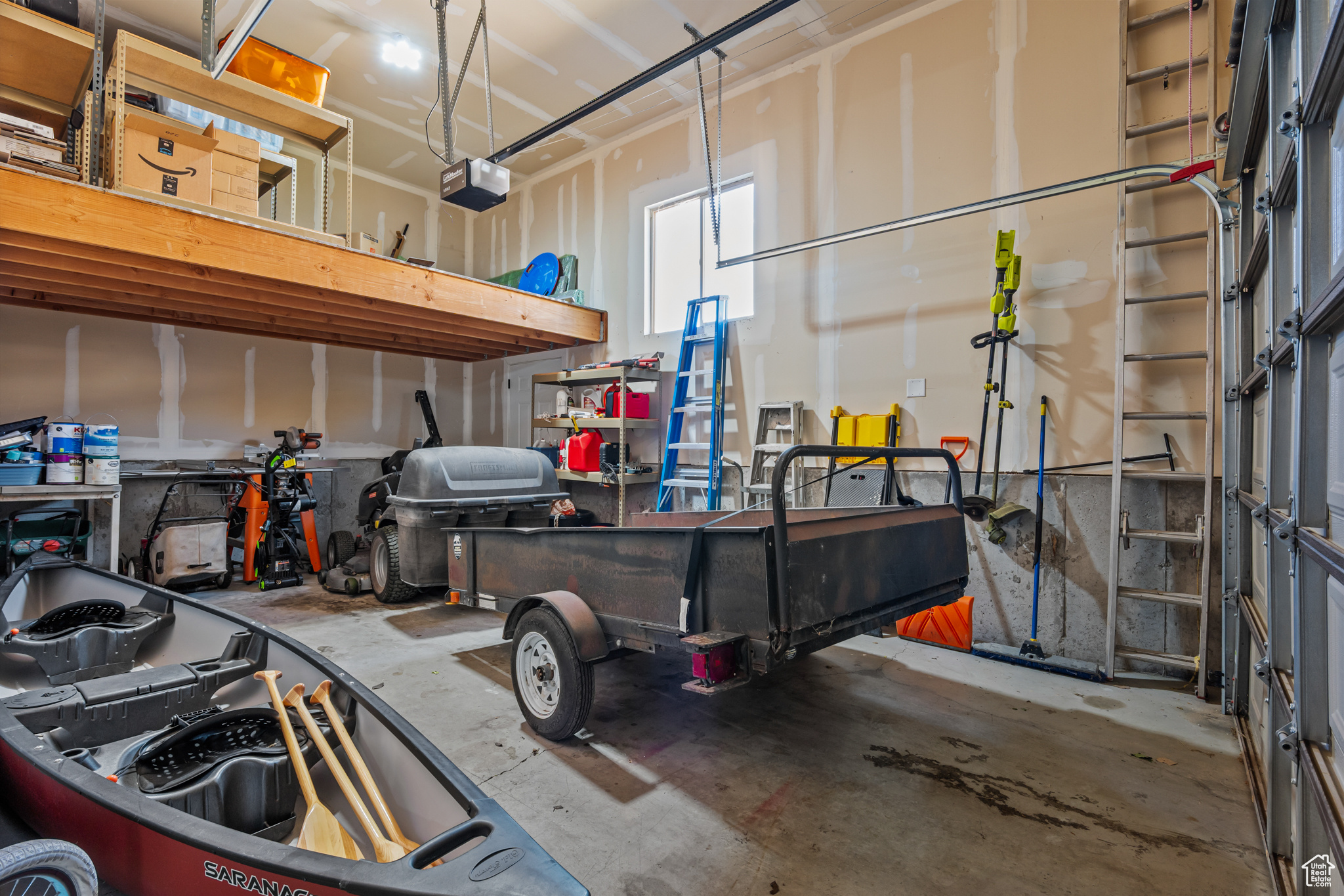 HOLLADAY ACRES - Residential