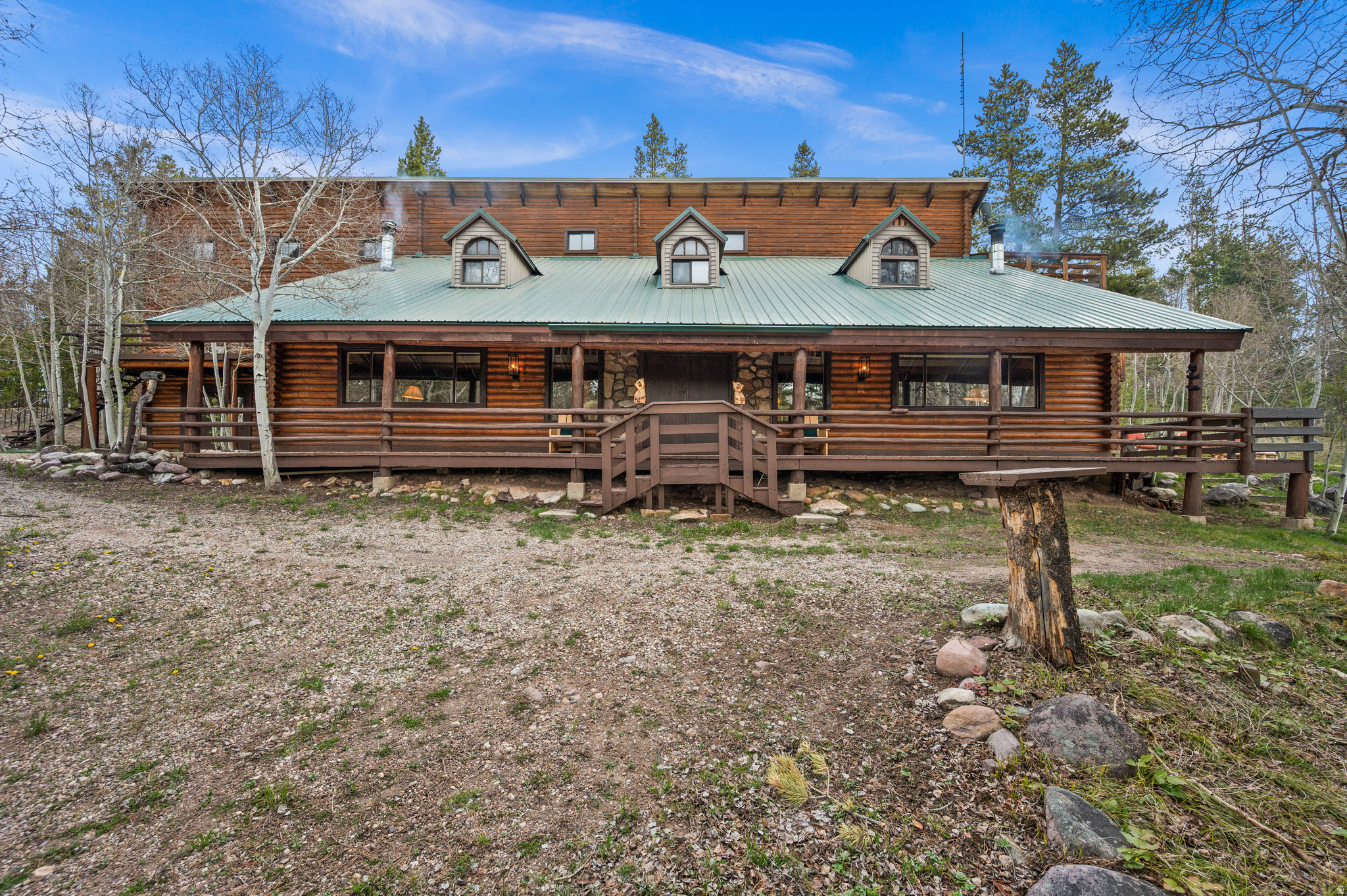 WILDERNESS ACRES - Land