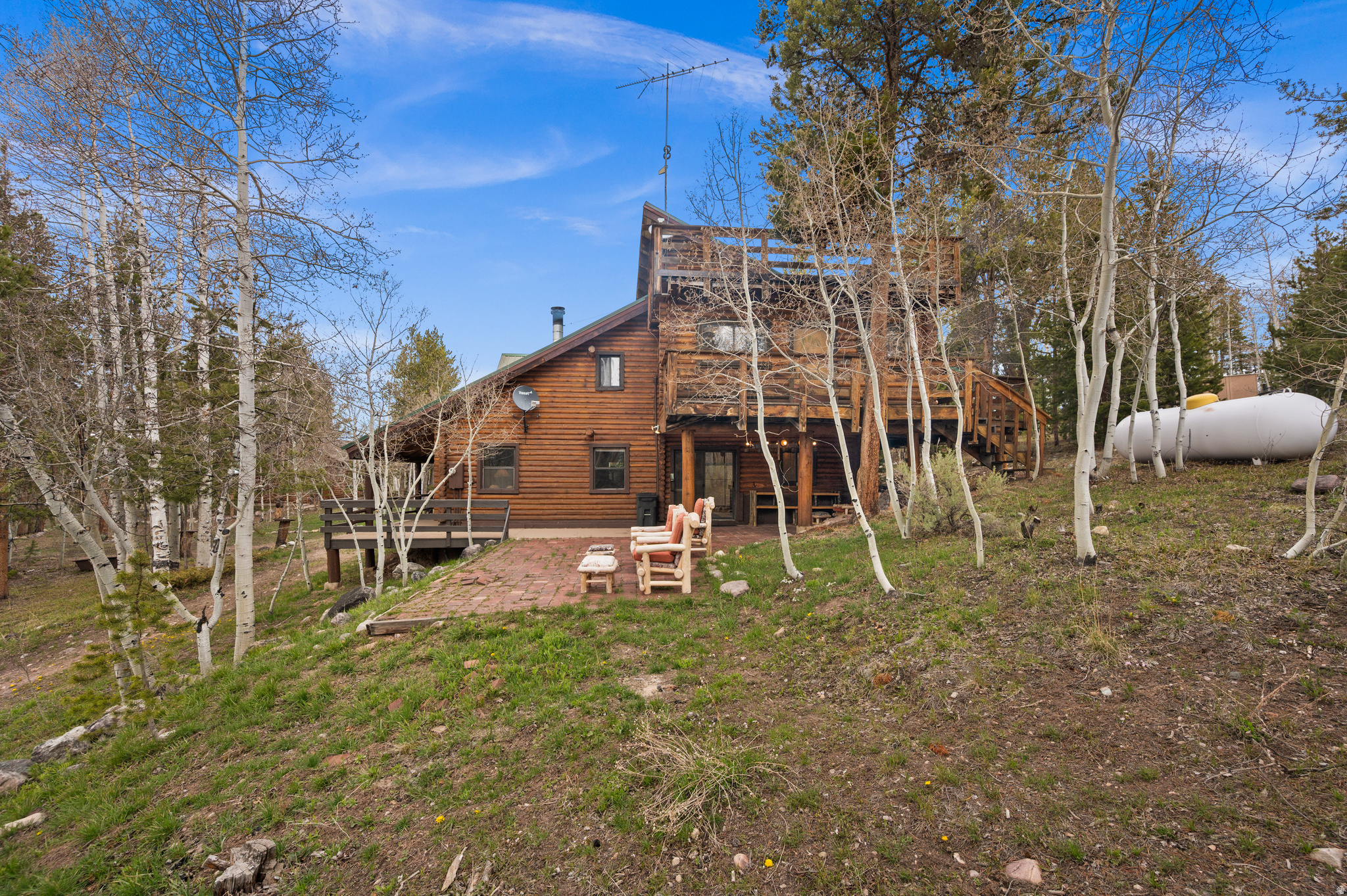 WILDERNESS ACRES - Land