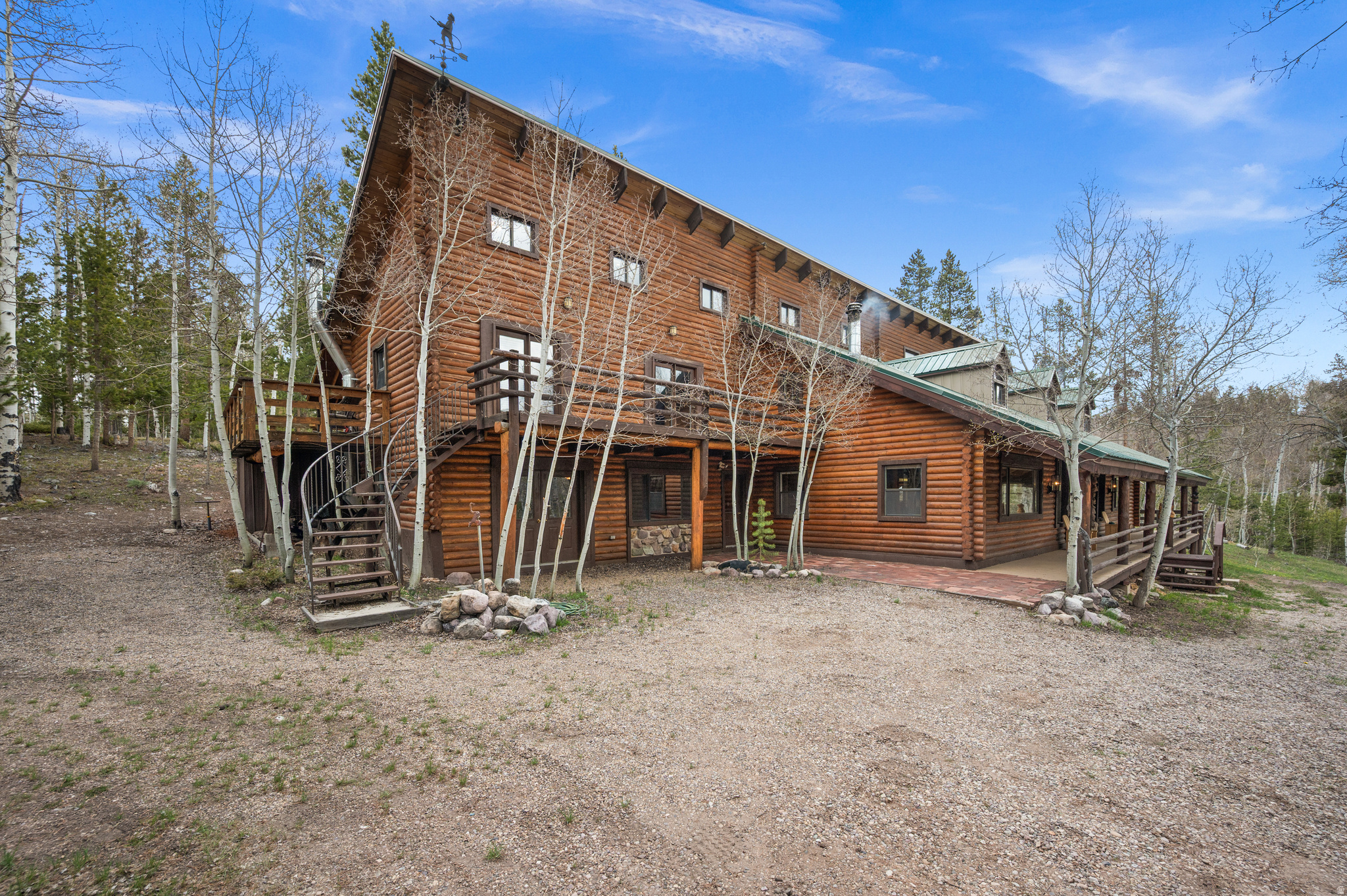 WILDERNESS ACRES - Land