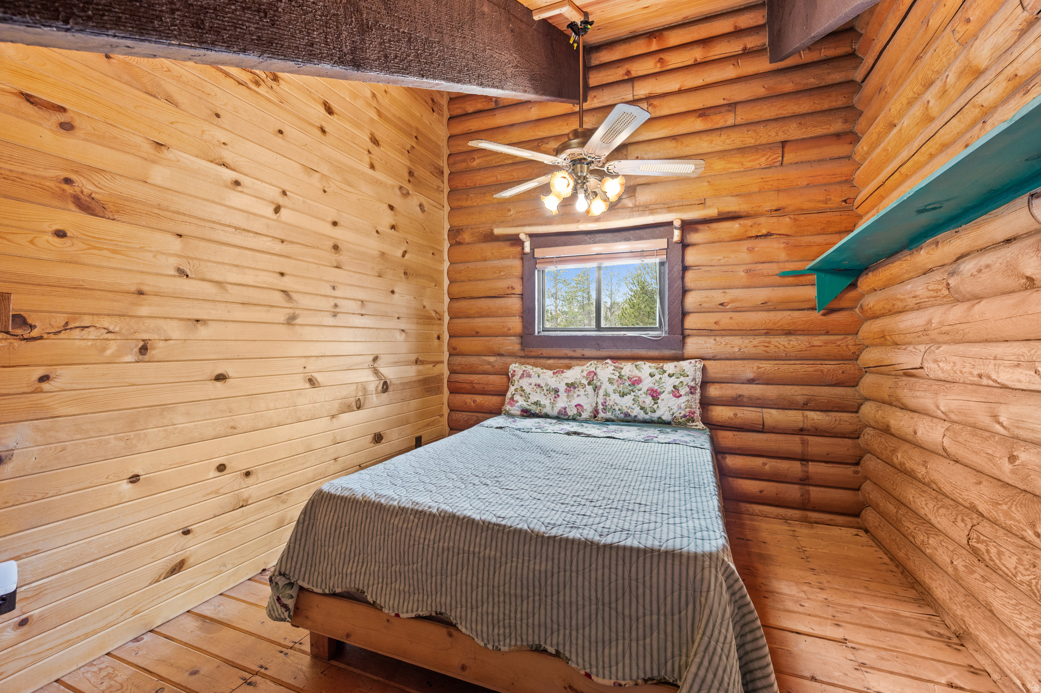 WILDERNESS ACRES - Land