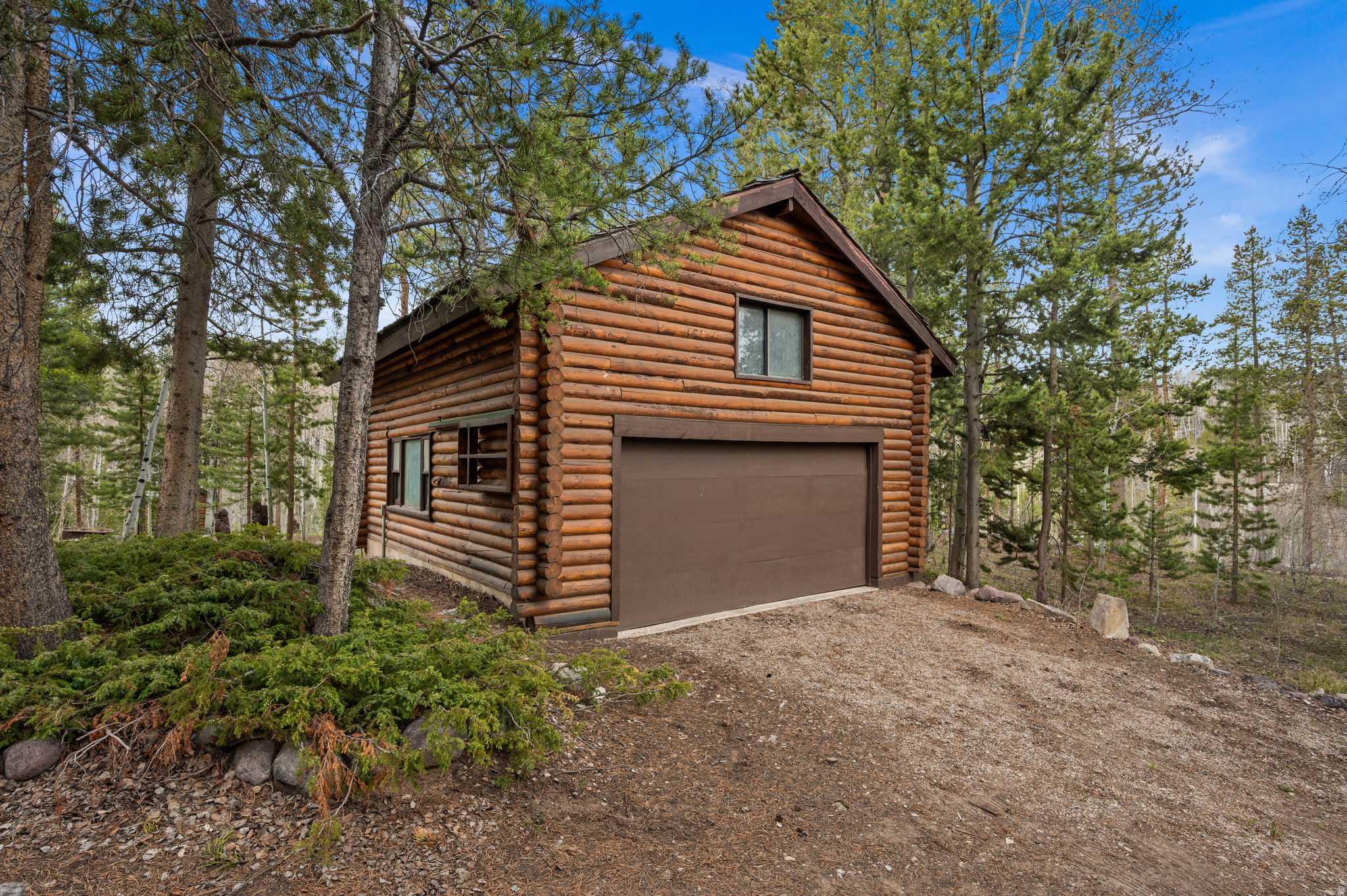 WILDERNESS ACRES - Land