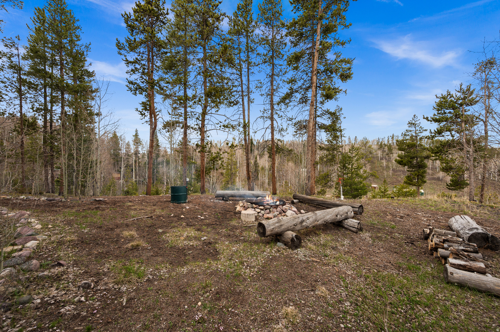 WILDERNESS ACRES - Land