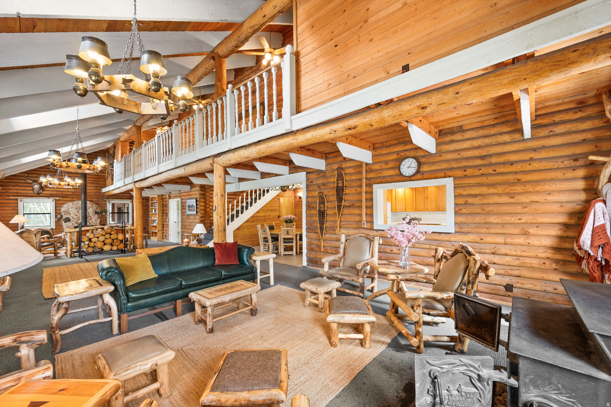 WILDERNESS ACRES - Land