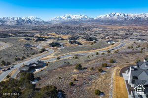 RED LEDGES - Land