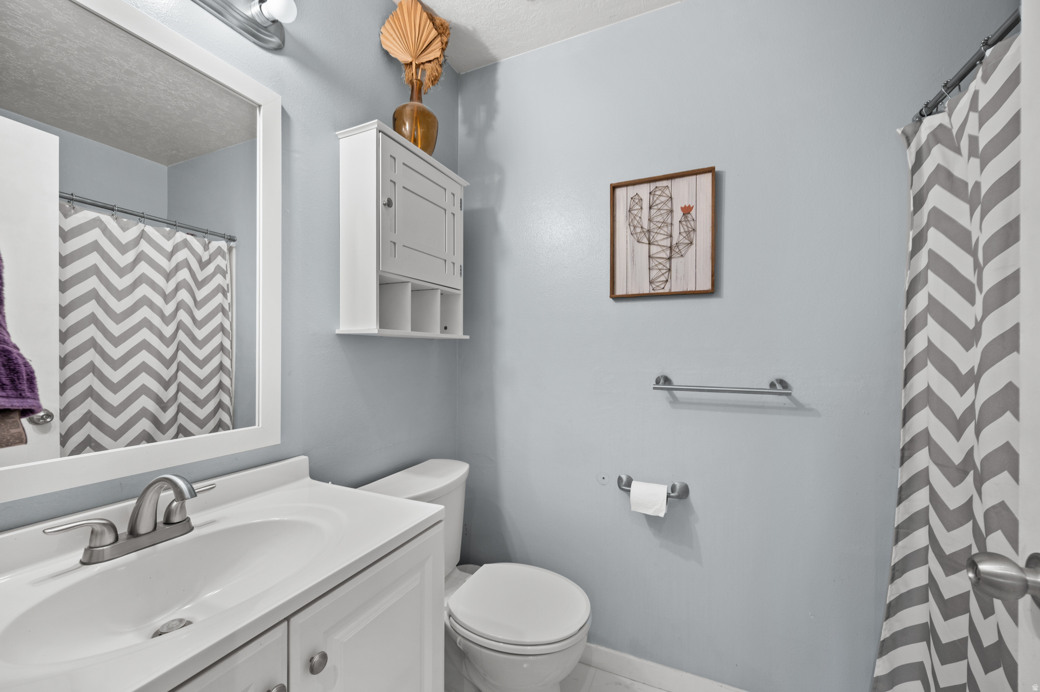 HOLLADAY CREEK COND - Residential