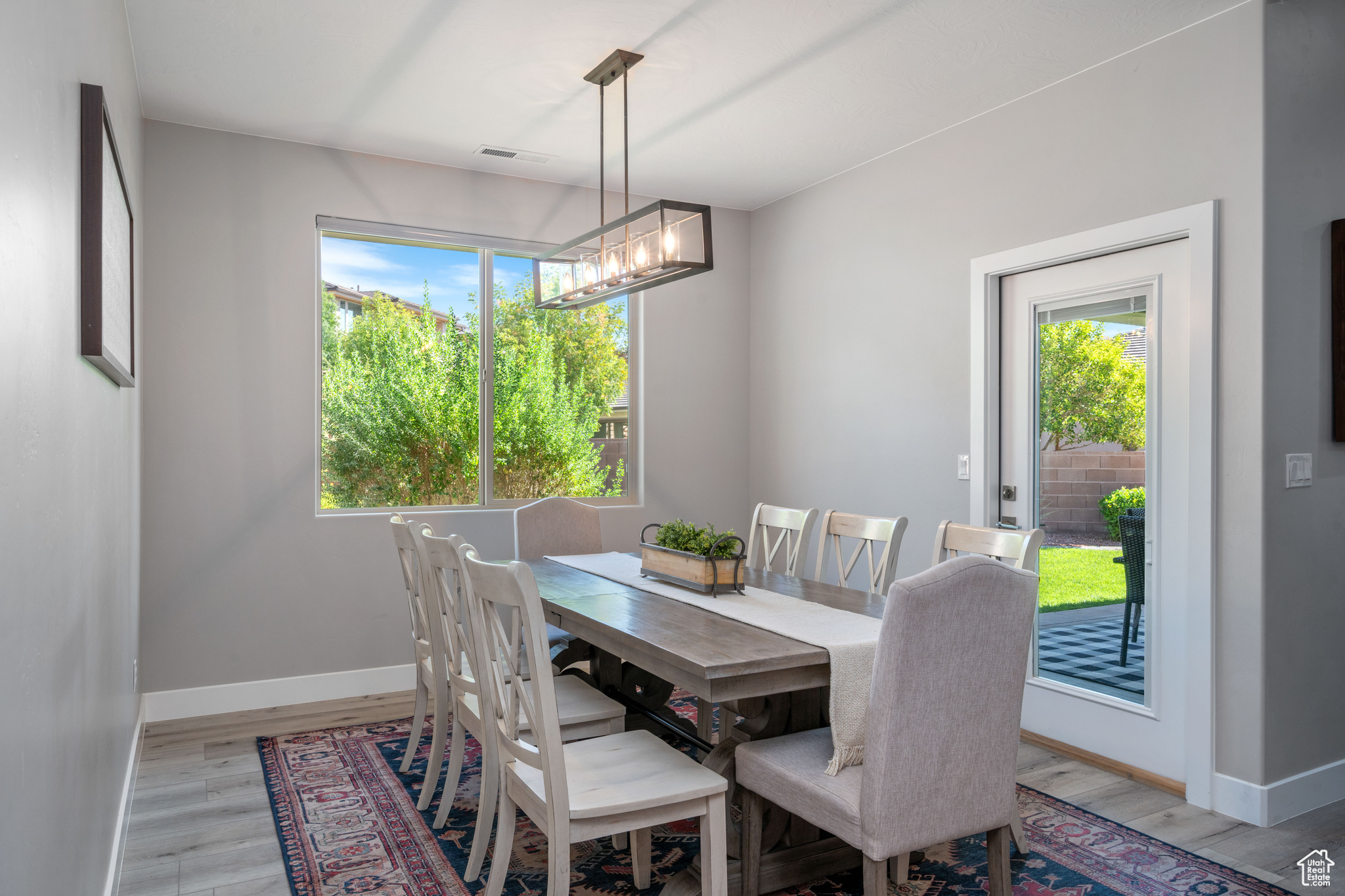 BELLA VISTA AT STONE MOUNTAIN - Residential