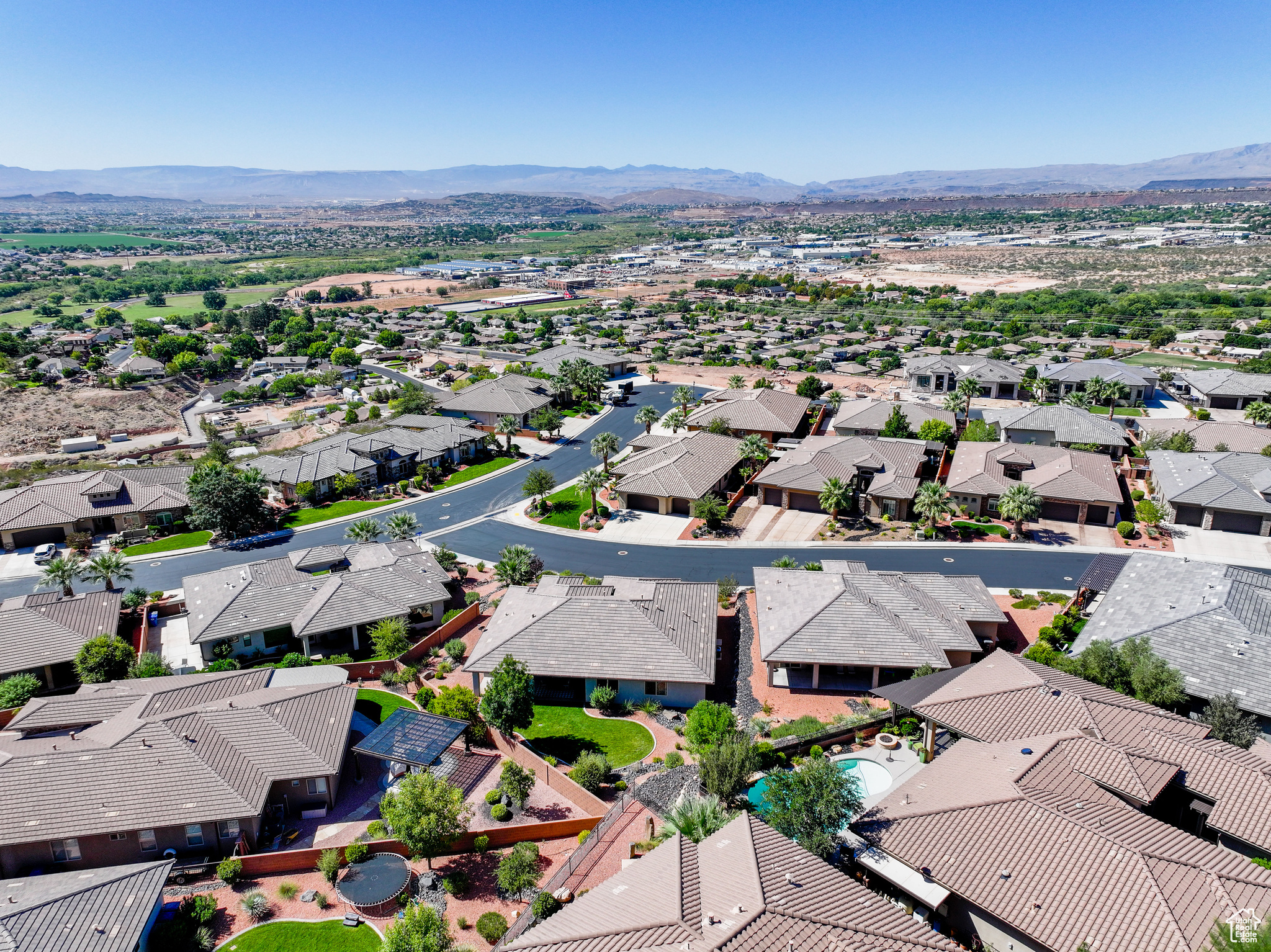 BELLA VISTA AT STONE MOUNTAIN - Residential