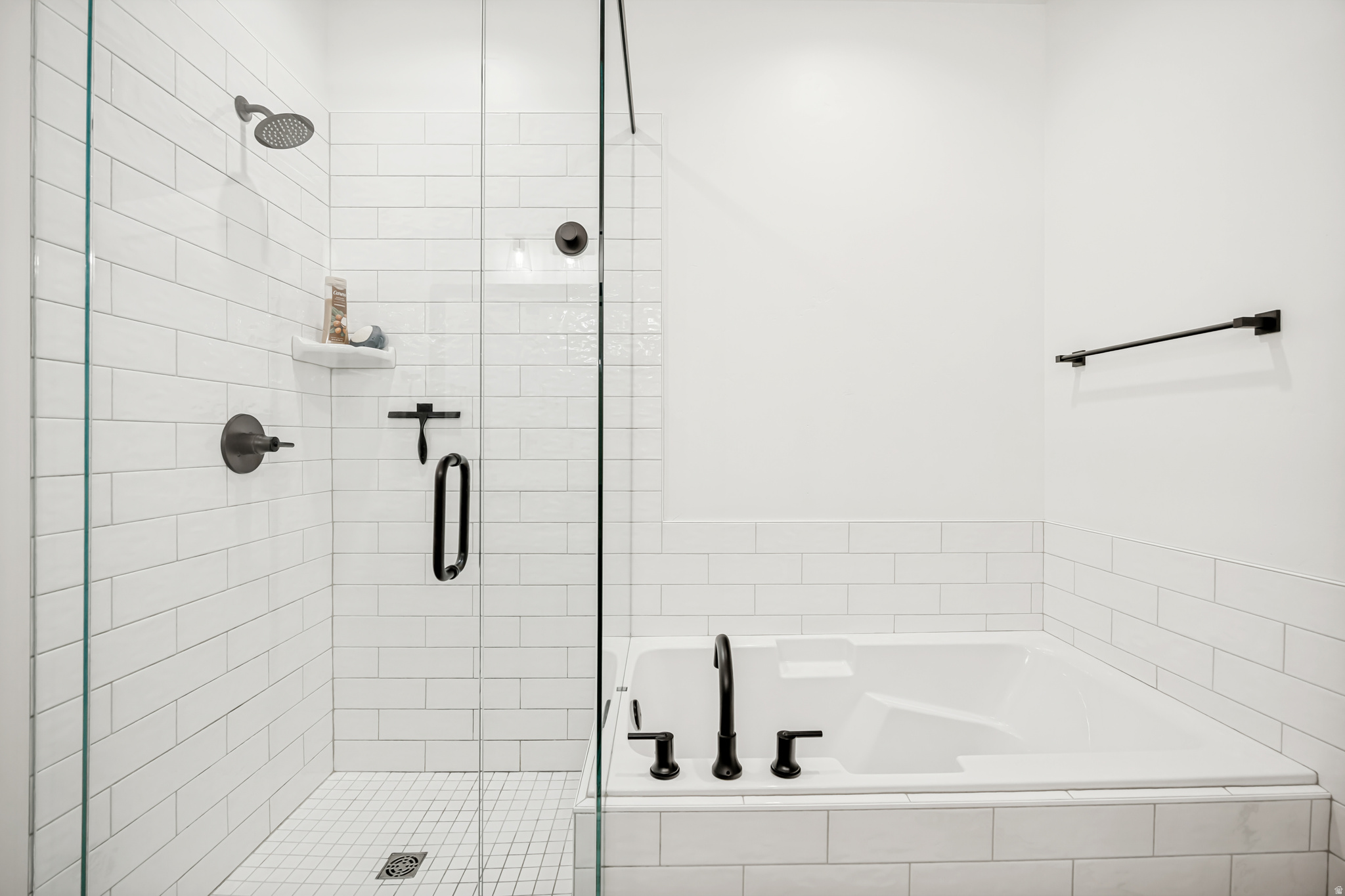 DAYBREAK - Residential