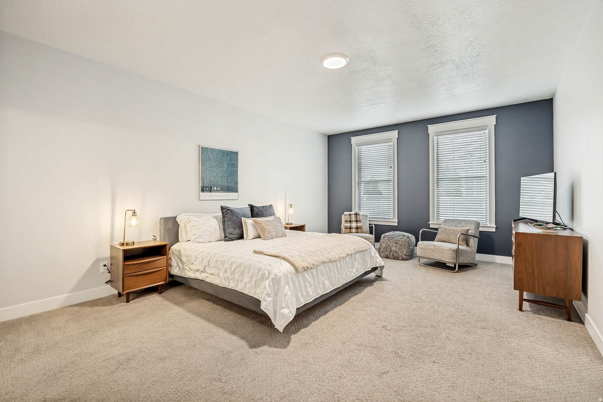 DAYBREAK - Residential