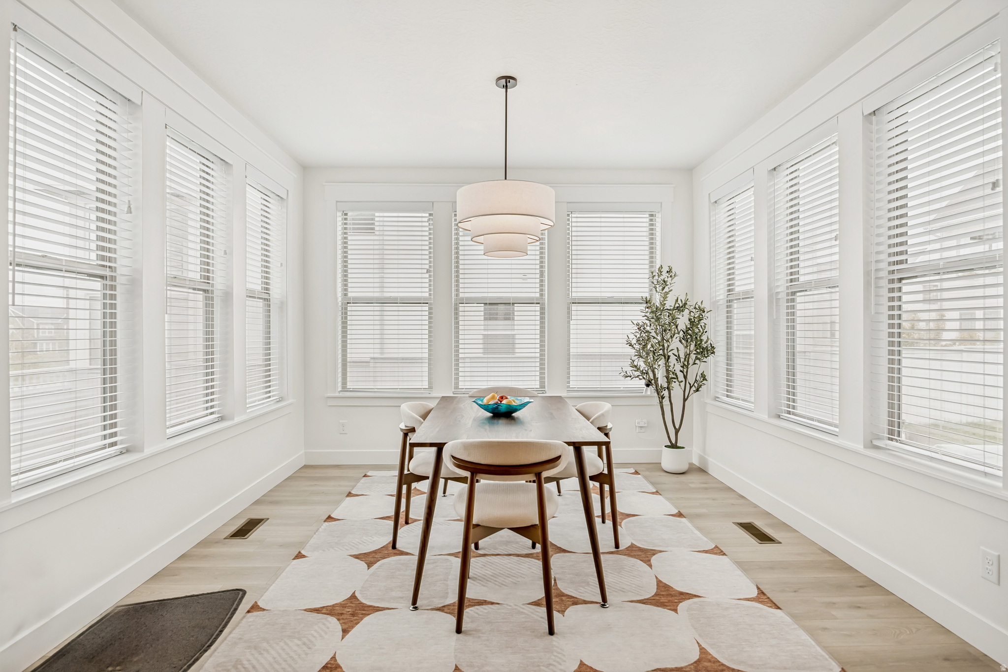 DAYBREAK - Residential