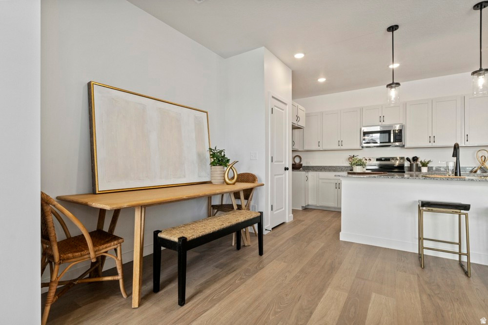 BONNEVILLE T - Residential