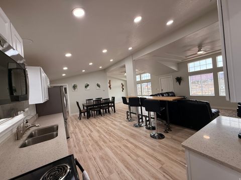 Homes For Sale - 1208 S Hamblin Dr<br/> Kane County, Kanab, UT 84741