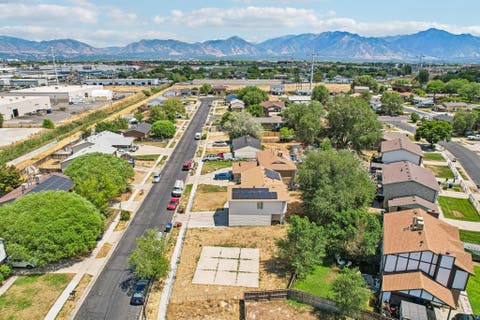 Tiny photo for 2919 W 2730 S, West Valley City, UT 84119 (MLS # 2175439)