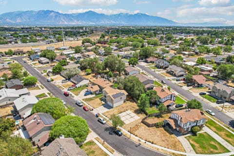 Tiny photo for 2919 W 2730 S, West Valley City, UT 84119 (MLS # 2175439)