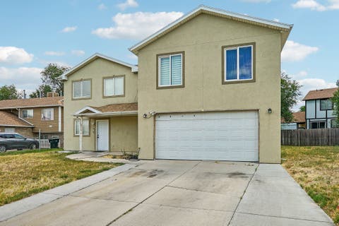 Tiny photo for 2919 W 2730 S, West Valley City, UT 84119 (MLS # 2175439)