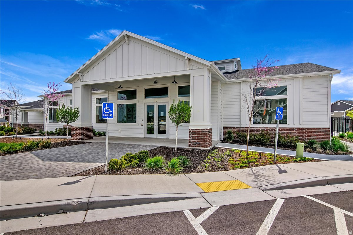 THE EXCHANGE - Residential