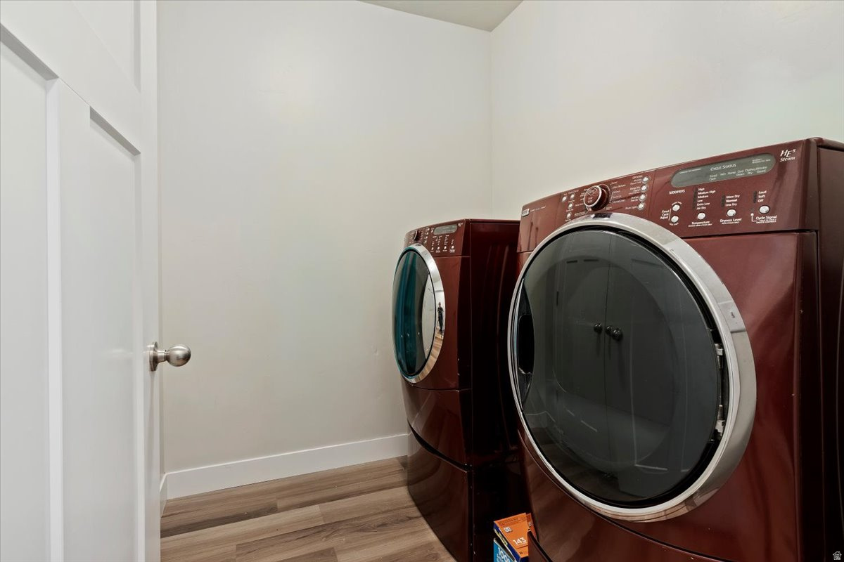 THE EXCHANGE - Residential