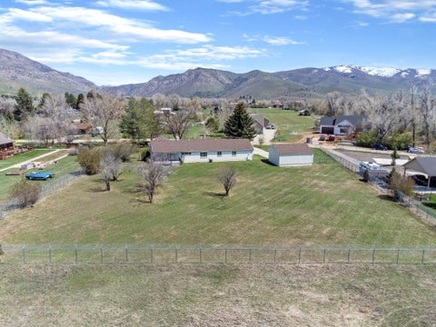 Tiny photo for 567 S 8850 E, Huntsville, UT 84317 (MLS # 2170257)