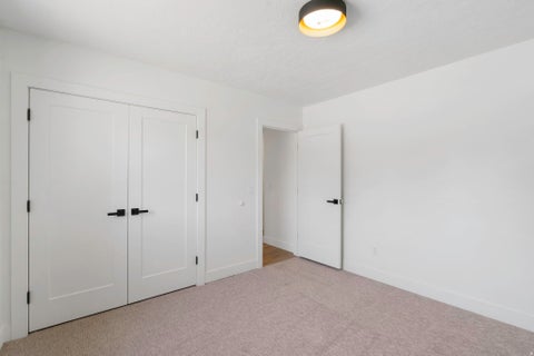 Tiny photo for 567 S 8850 E, Huntsville, UT 84317 (MLS # 2170257)