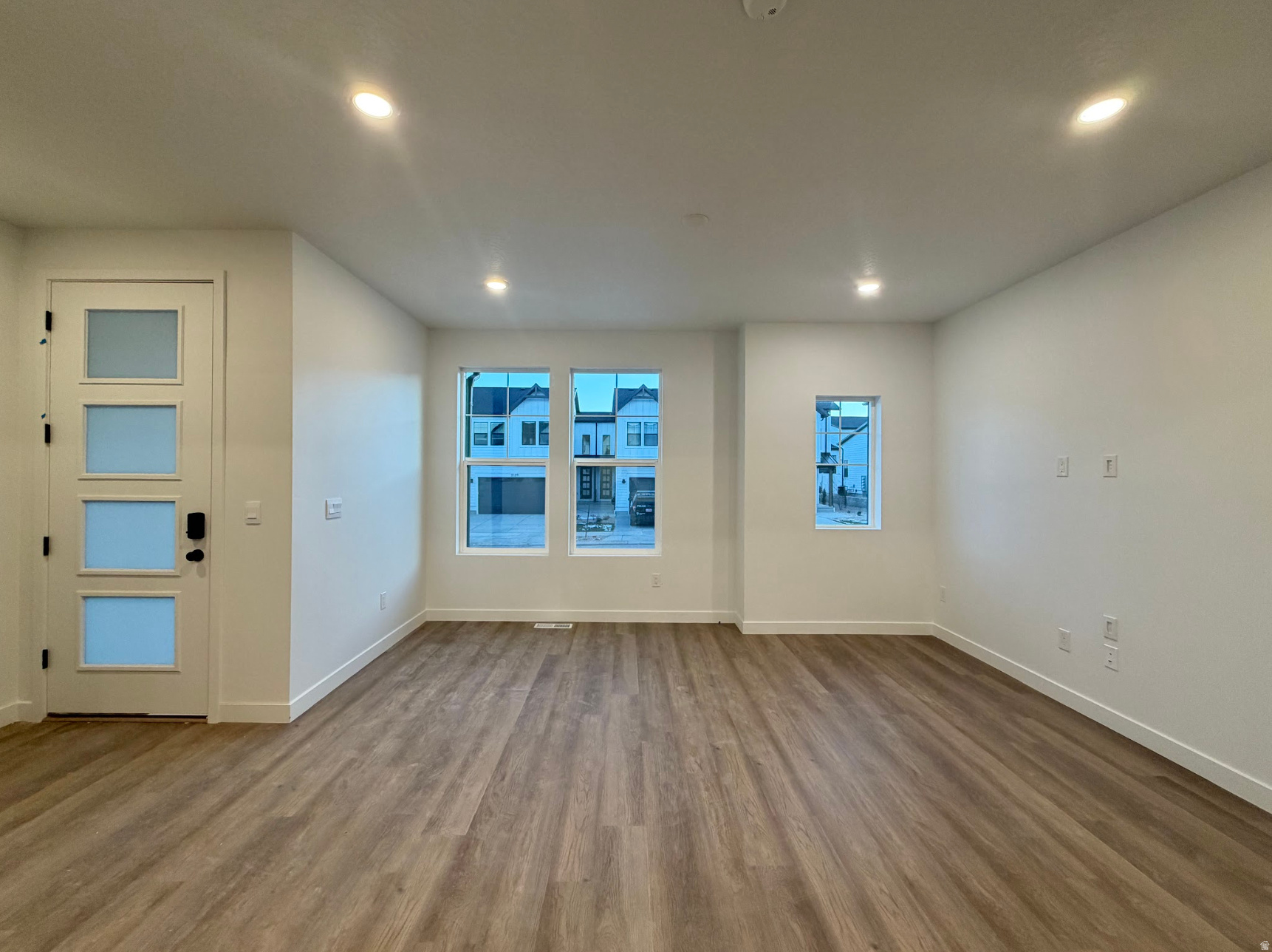 FIREFLY - Residential