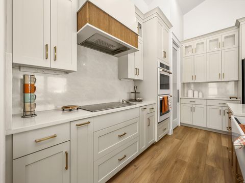 Tiny photo for 299 N 1070 E, Payson, UT 84651 (MLS # 2145860)